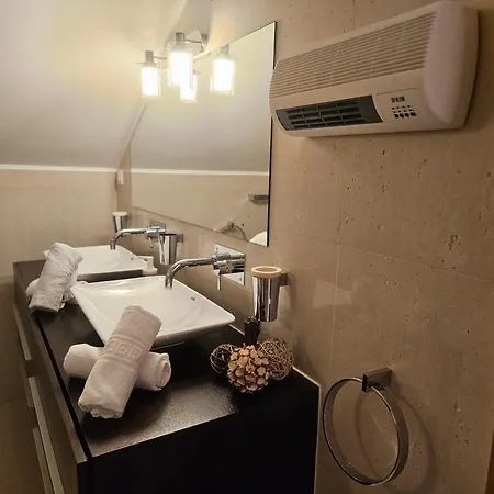Madeira Luxury Living פונשל