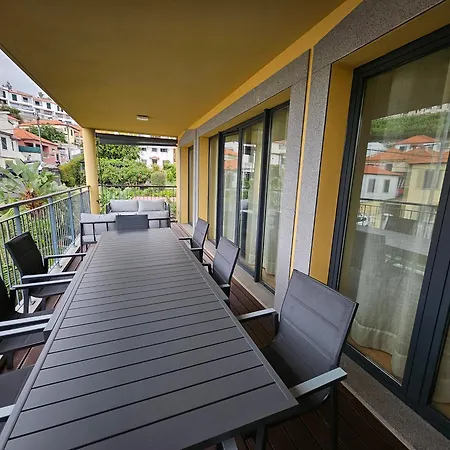 Madeira Luxury Living פונשל