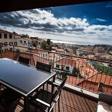 Madeira Luxury Living פונשל