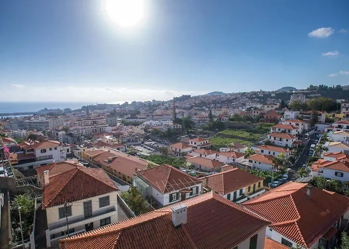 Daire Madeira Luxury Living Funchal