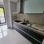 Madeira Luxury Living * פונשל
